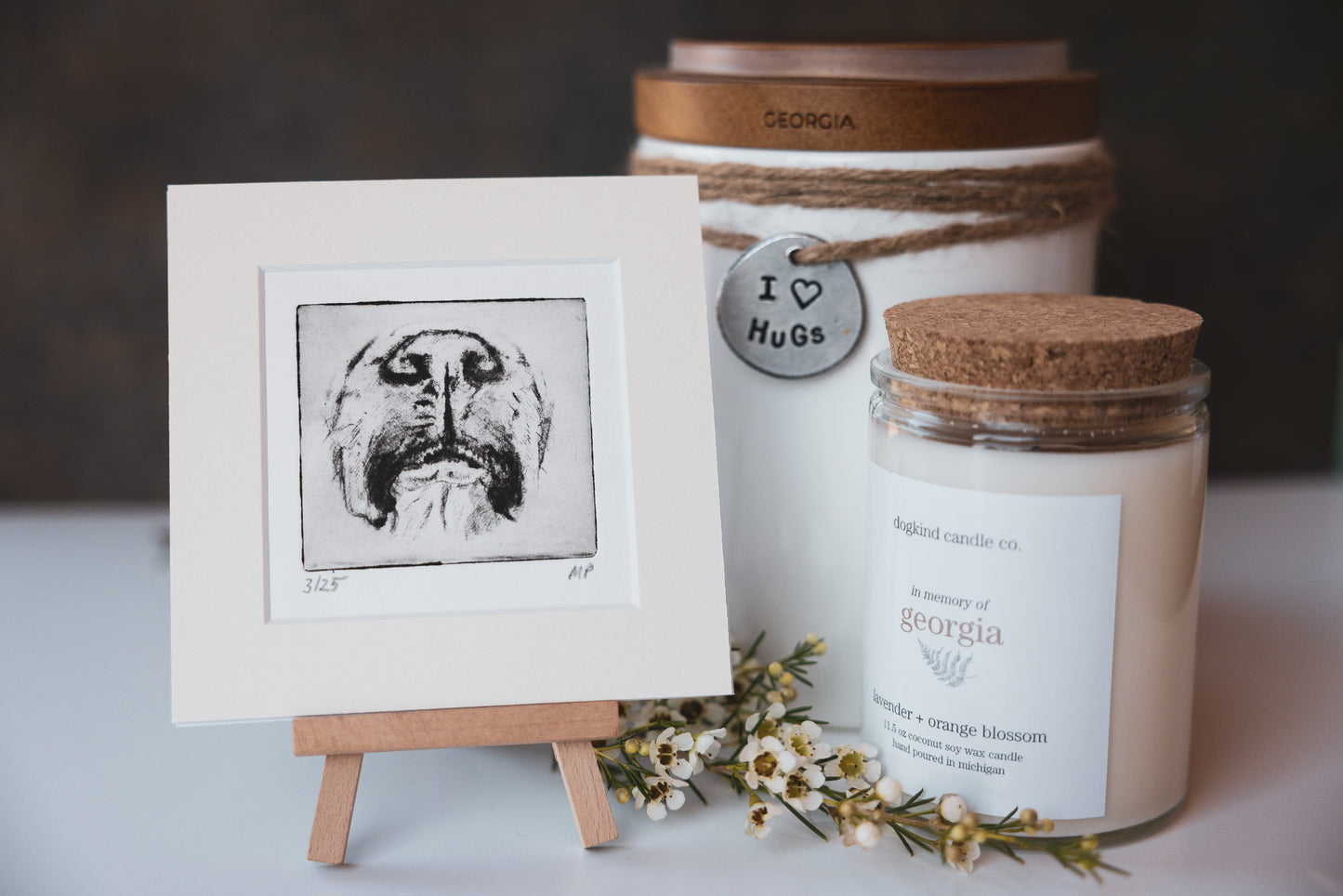 
                  
                    pet memorial + artwork gift box - customized
                  
                