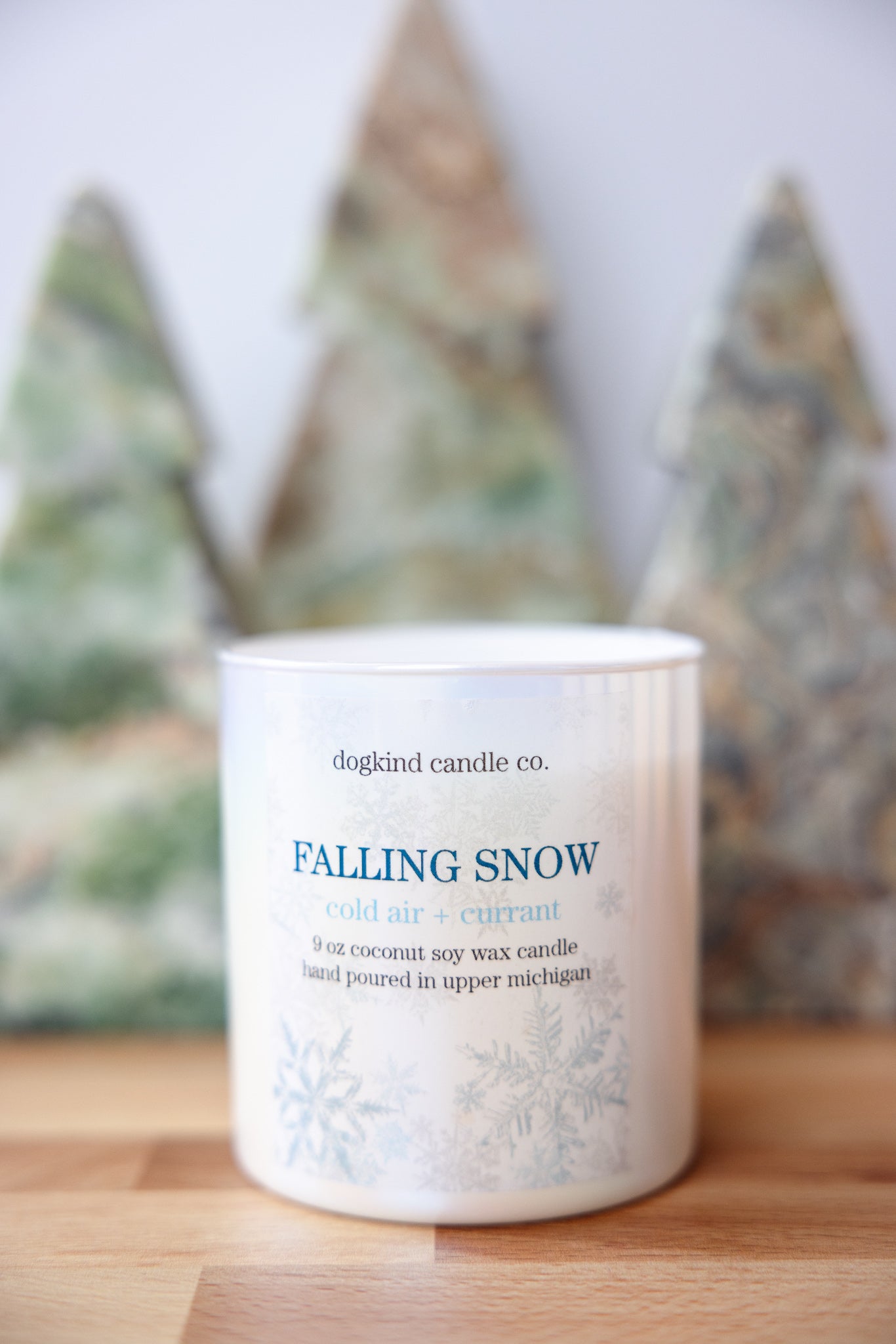 
                  
                    falling snow - cold air + currant
                  
                